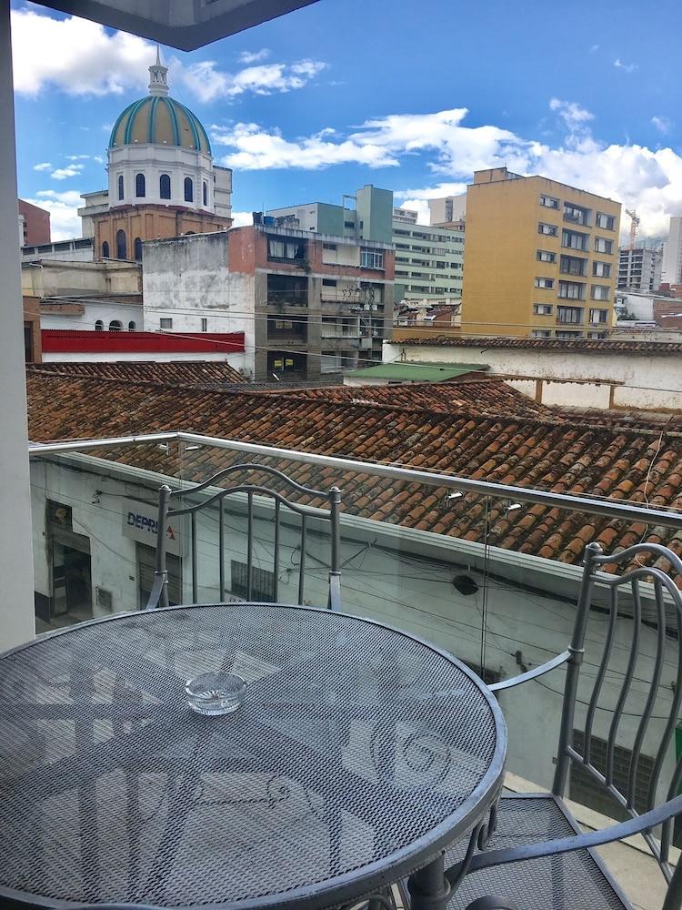 Hotel Ruittoque D Prada บูการามังกา ภายนอก รูปภาพ