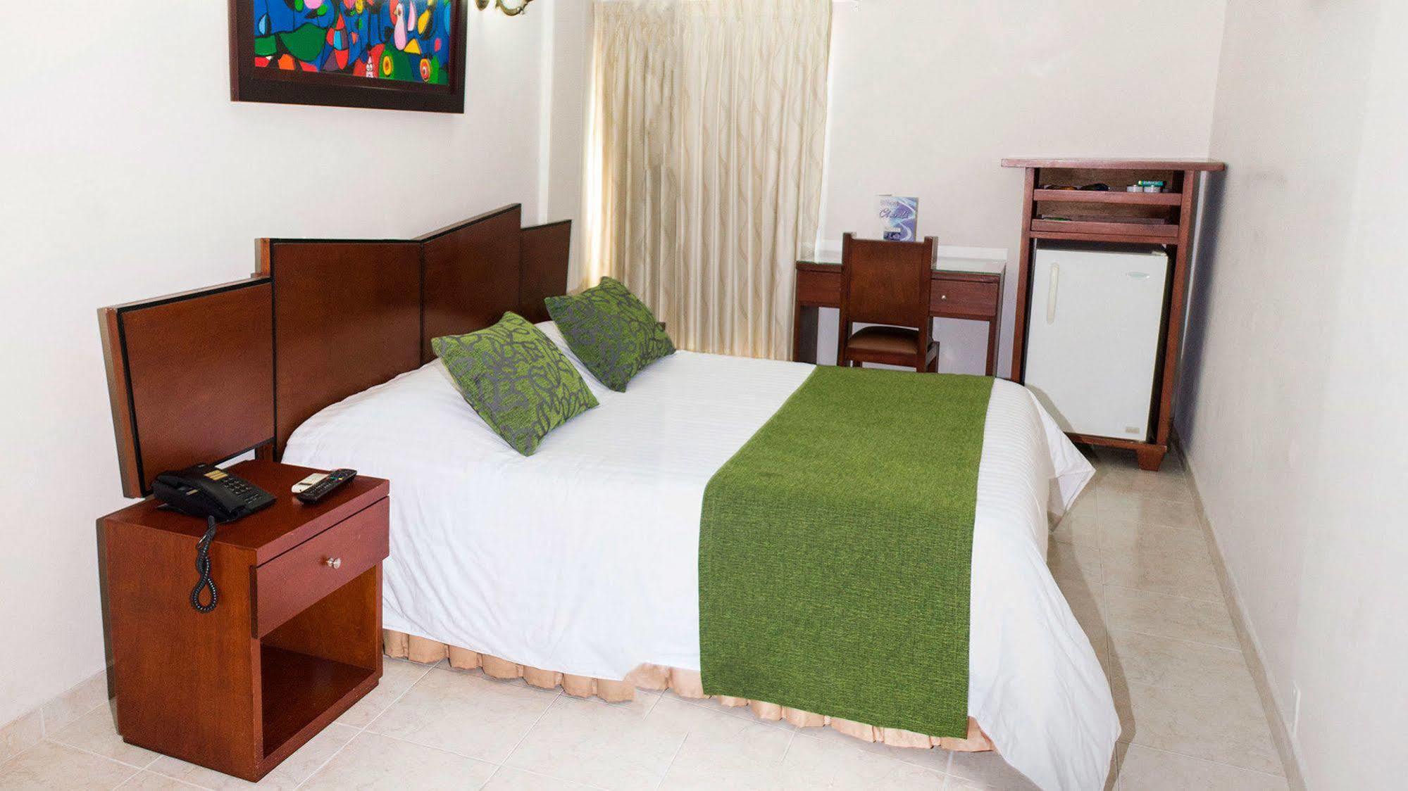 Hotel Ruittoque D Prada บูการามังกา ภายนอก รูปภาพ